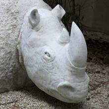 Peinture monumentale et sculpture : Rhinocéros, Lycée Général et Technique Toulouse-Lautrec (31)